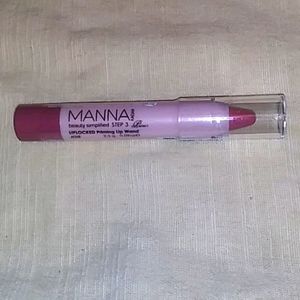 MANNA KADAR LIP CRAYON